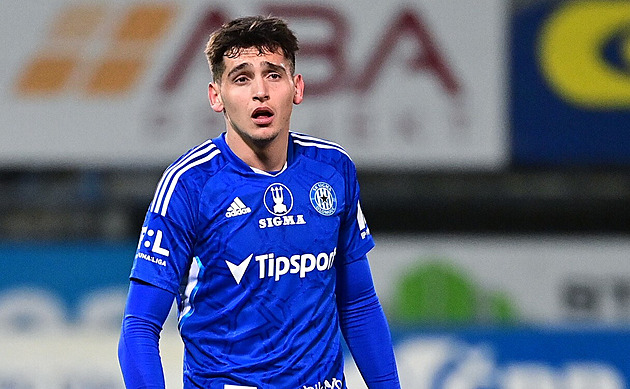 Dal dva góly, s křečí pomohl Chytilovi podavač míčů: Štve mě, že jsem nerozhodl