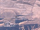 Zachycení letounu kategorie Su-35/27 nebo jeho makety na íránské základn Orel...