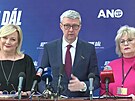 éfka poslanc ANO Alena Schillerová, pedseda stínové vlády Karel Havlíek a...