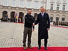 Polský prezident Andrzej Duda pivítal ukrajinského prezidenta Volodymyra...