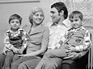 Vítzslav Mácha s rodinou v roce 1978