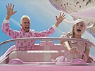 Ryan Gosling a Margot Robbie v traileru k oekávanému filmu Barbie