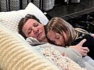 Jeremy Renner a jeho dcera Ava na zábrech z nemocnice v interview herce a...