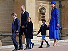 Princ George, princ William, princezna Charlotte, princ Louis a princezna Kate...