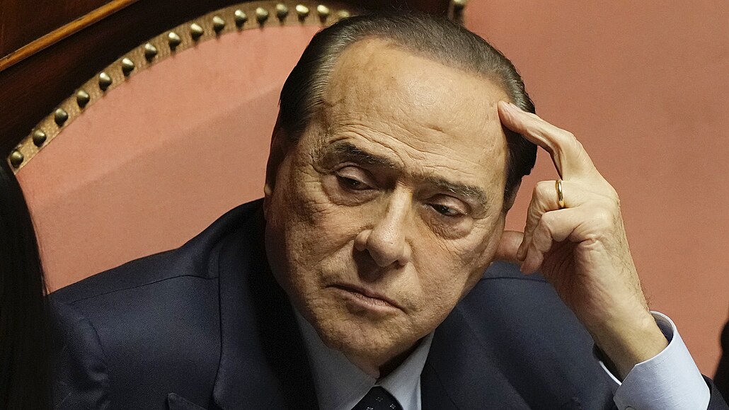 Italský expremiér Silvio Berlusconi (26. íjna 2022)