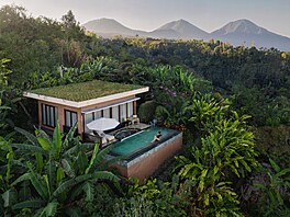 Vila na plantái Munduk Moding na Bali v Indonésii  pobyt na jednu noc by vás...