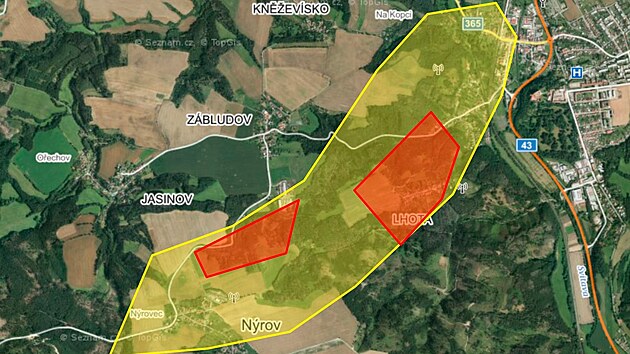 Torndo, kter v ptek veer dilo mezi Kunttem a Letovicemi na Blanensku, poniilo hlavn stromy.