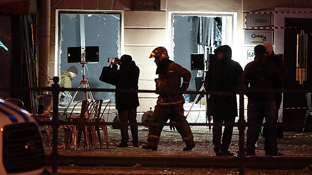 Rut vyetovatel na mst vbuchu v kavrn v Petrohrad (2. dubna 2023)