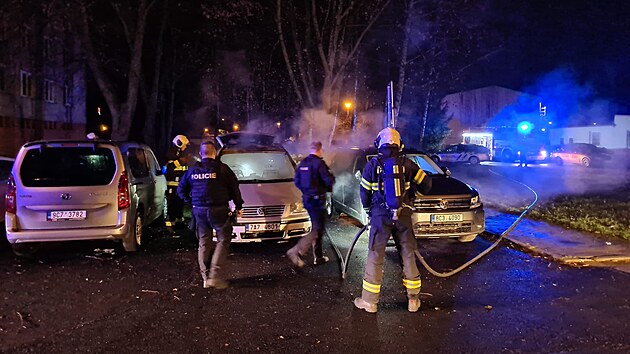 Hasi�i zasahovali u po��ru v ned�li 2. dubna kolem p�l �tvrt� r�no.