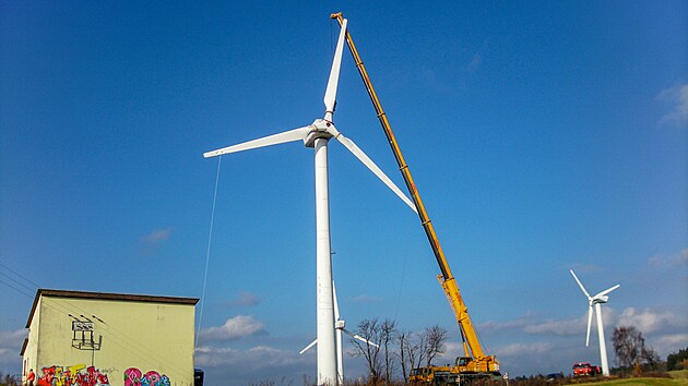 Neodzkou�en� prototyp v�trn� farmy z roku 1995 nikdy nebyl spu�t�n z hlukov�ch d�vod�.