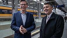 Obnova interiéru Fantovy budovy na pra�ském hlavním nádra�í. Na snímku ministr...