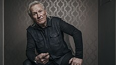 Old�ich �íha, zp�vák a kytarista kapely Katapult