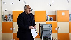 Bulhai znovu volili parlament. Na snímku je expremiér Bojko Borisov. (2. dubna...