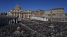 Velikononí nedle na Svatopetrském námstí ve Vatikánu (9. dubna 2023)