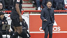 Bruno Labbadia úkoluje hrá�e VfB Stuttgart