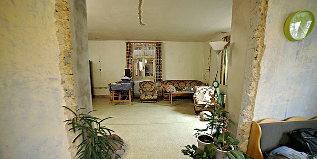 Od dojení koz přešli k maltě. Vlastní prací ušetřili přes dvě stě tisíc