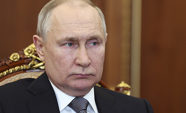 Putin navštívil ruské vojenské velitelství v okupované Chersonské oblasti