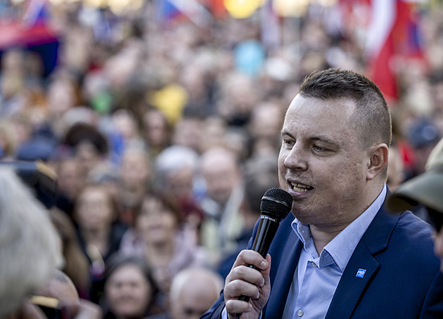 Nahrávku bych zničil, zní z Rajchlova PRO. Členové promluvili o intimních videích