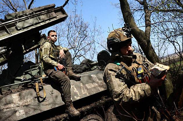 Update strategie Západu. Nový přístup uzná realitu, aniž by obětoval principy.
