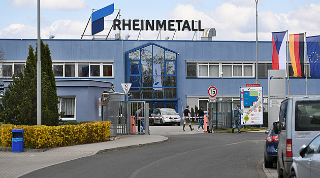 Firma u Ústí kvůli hackerům téměř nevyrábí, útok míří na německý Rheinmetall