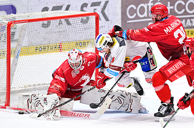 ONLINE: Pardubice - Třinec 0:0. Finišuje bitva gigantů, kdo postoupí do finále?