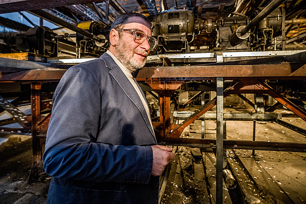 Oprava Divadla na Vinohradech přijde na miliardy, zakázku posvětili radní