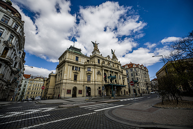 Praha vypíše výběrové řízení na opravu Divadla na Vinohradech za tři miliardy