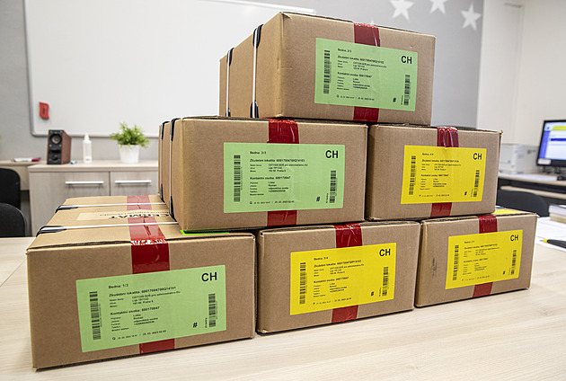 Němečtí zemědělci pořádají v Berlíně velkou demonstraci, Cermat spouští systém DiPSy