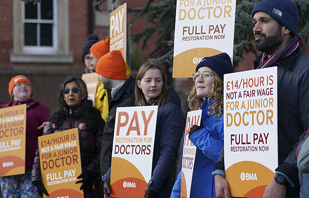 Lékaři drží Británii pod krkem, jejich stávka rázně otřese zdravotnictvím