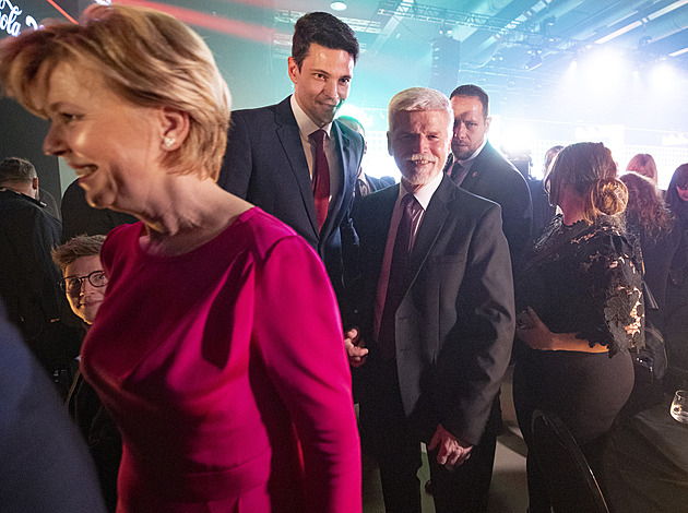 GLOSA: Andělé poslali Mekymu do nebe čtyři ceny, bodovaly nadžánrové desky