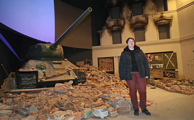 Památník v Hrabyni otevře novou expozici s Enigmou i rozbombardovanou ulicí