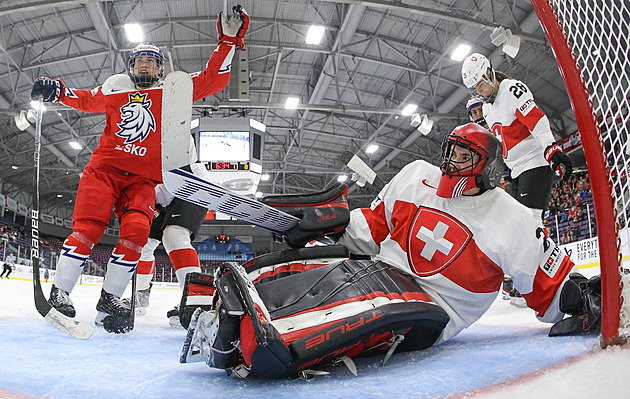 České hokejistky porazily na MS Švýcarsko, ve čtvrtfinále je čeká Finsko