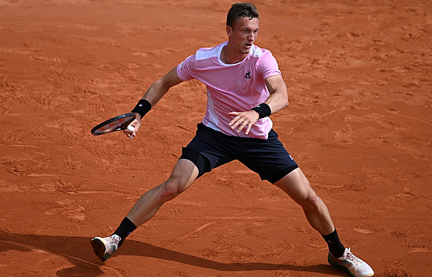 Lehečku trápí chodidlo: Musím být opatrný, ale Roland Garros ohrožené není