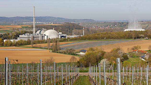 Německo zavírá poslední jaderné elektrárny. Je to nerozum, zní i z vlády