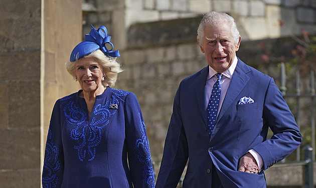 Karel mimo realitu? Britové monarchii dál chtějí, menšiny vidí problém s rasou
