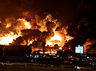 Didda. Poár ropného zaízení spolenosti Saudi Aramco (25. bezna 2022)