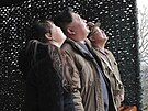 Severokorejský vdce Kim ong-un v doprovodu své dcery sleduje odpálení...