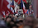 Tisíce lidí demonstrují na Václavském námstí proti bíd. (16. dubna 2023)