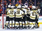 Hokejisté Bostonu pekonali rekord NHL v potu výher v základní ásti.