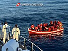 Itálie elí sílícímu pílivu migrant. (10. dubna 2023)