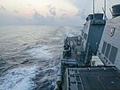 Torpédoborec s ízenými stelami USS Milius provádí operace na nezveejnném...