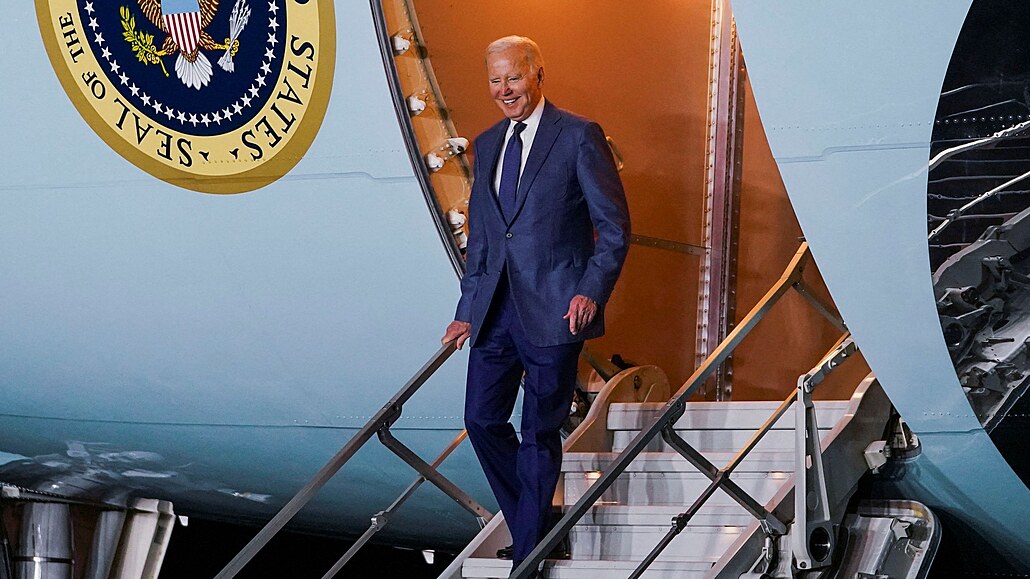 Americký prezident Joe Biden přicestoval do Severního Irska. (11. dubna 2023)