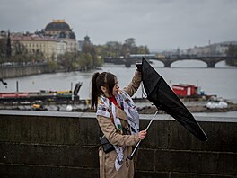 Praané na Karlov most v deti. (14. dubna 2023)