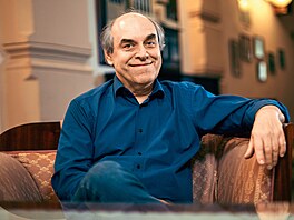 V �em je Cimrman odli�ná jevi�tní disciplína a co v �ivot� znamená, kdy� vás...