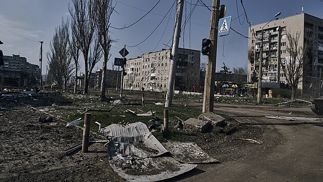 Pohled na Bachmut, msto tkch boj s ruskmi jednotkami v Donck oblasti na Ukrajin (9. dubna 2023)