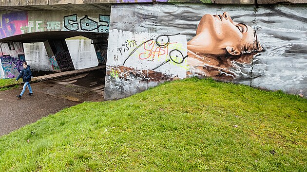Ponien graffiti v Hradci Krlov