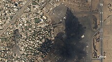Boje v súdánské metropoli Chartúm na satelitních snímcích