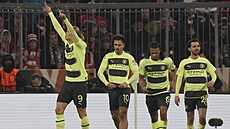 Fotbalisté Manchesteru City oslavují vstřelený gól proti Bayernu. | na serveru Lidovky.cz | aktuální zprávy