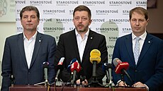 Ministr vnitra a pedseda STAN Vít Rakuan na tiskové konferenci ve Snmovn,...