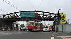 Viadukt byl drobnou dominantou Hole�ovic.